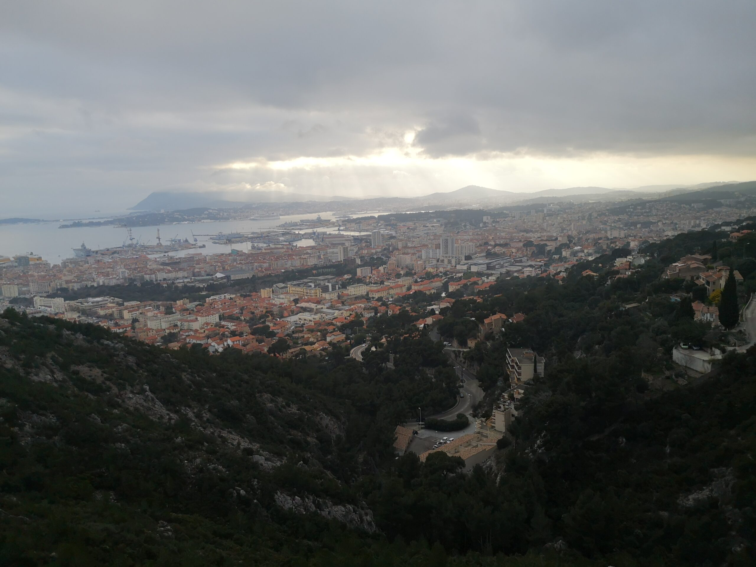 FARON TOULON (2)