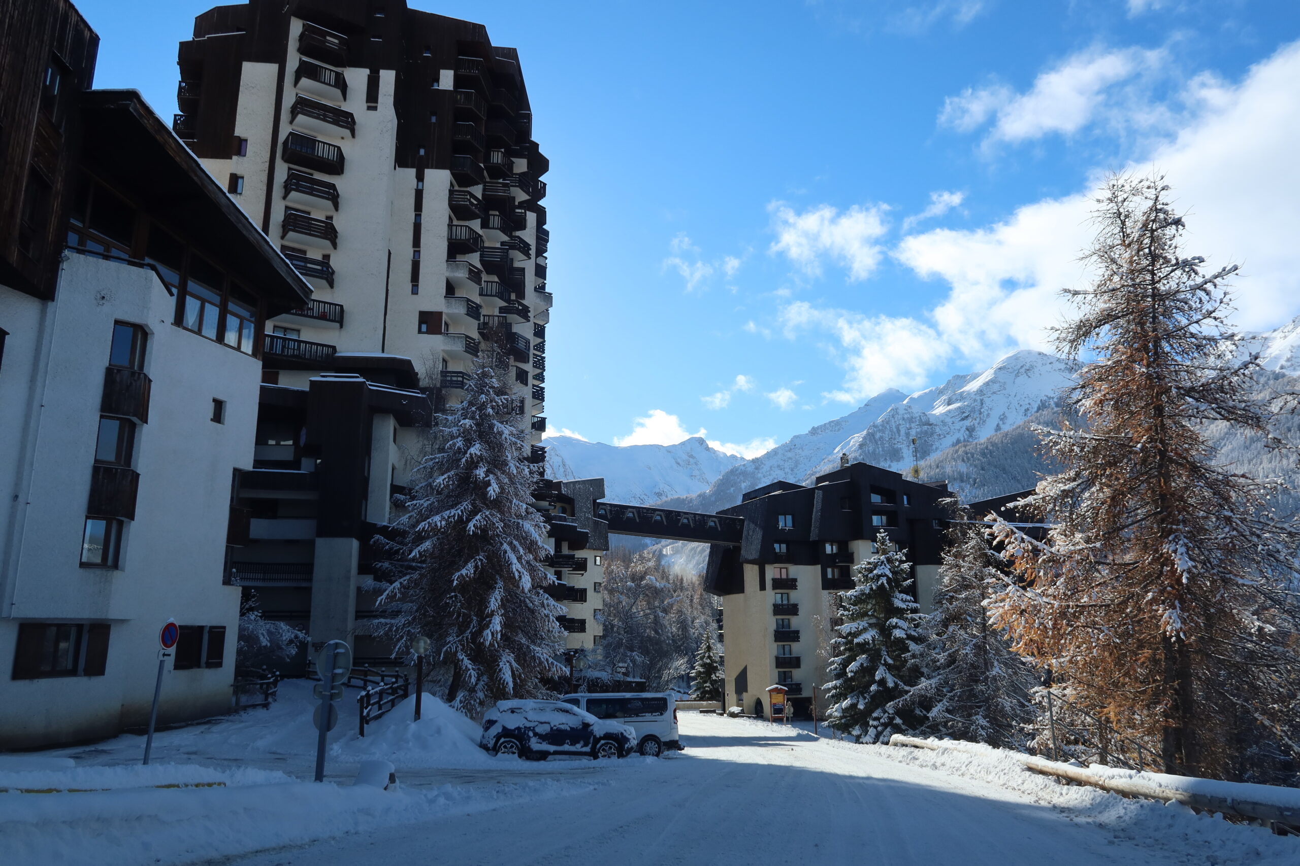 Station ski habitation