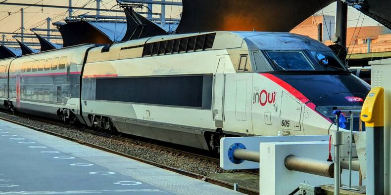 train noel