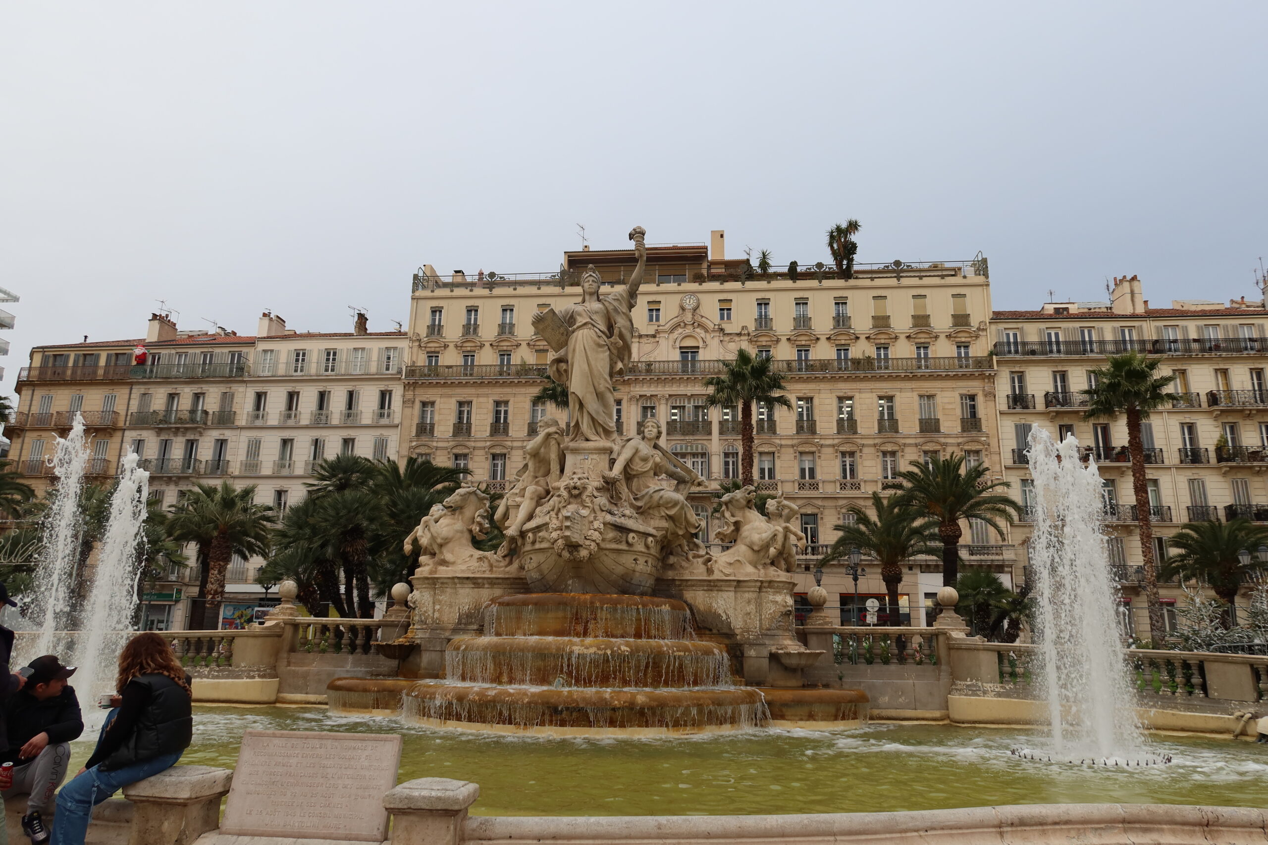 TOULON PLACE LIBERTE