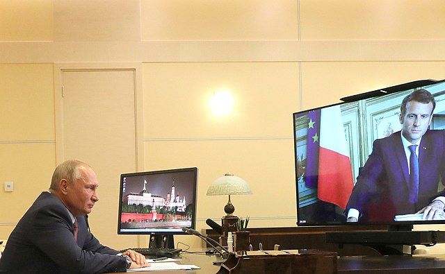 Macron et Poutine