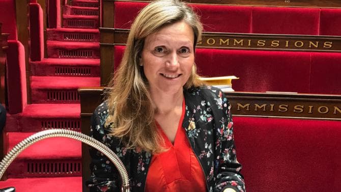 Yaël_Braun-Pivet_Banc_des_Commissions_juillet_2017