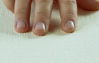 Livre en braille