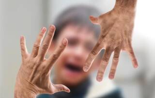 retrait autorité parentale enfant violence