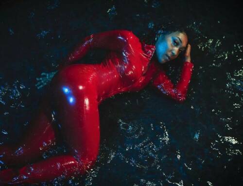 Marian se fait remarquer suite à son premier EP « LE ROUGE ET NOIR »