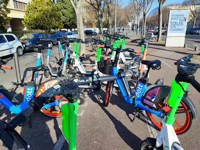 trottinettes électriques