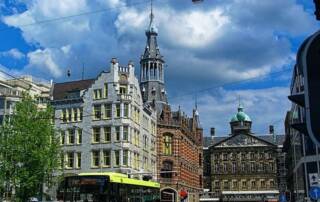 Amsterdam macron