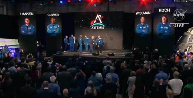 artemis 2 astronaute