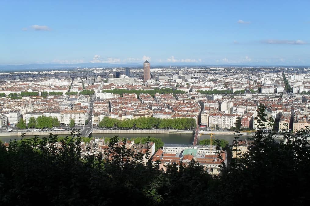 Macron lyon 8 mai