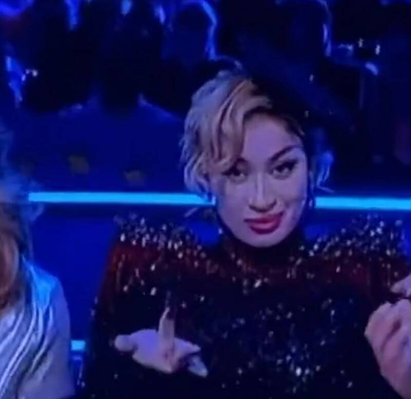 Eurovision 2023 La Zarra et son doigt d'honneur