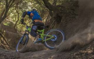 Agression dans la forêt de Janas VTT