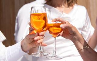Un nouveau gel miracle, développé par des chercheurs suisses, pourrait bien changer la donne pour tous les amateurs de soirées arrosées