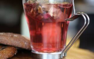 4 Infusions Naturelles pour Lutter contre la Rétention d'Eau