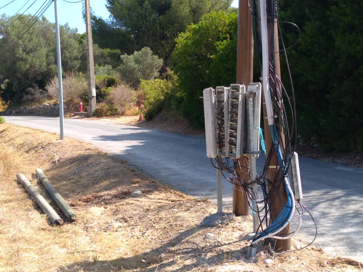 poteaux téléphoniques bois composites