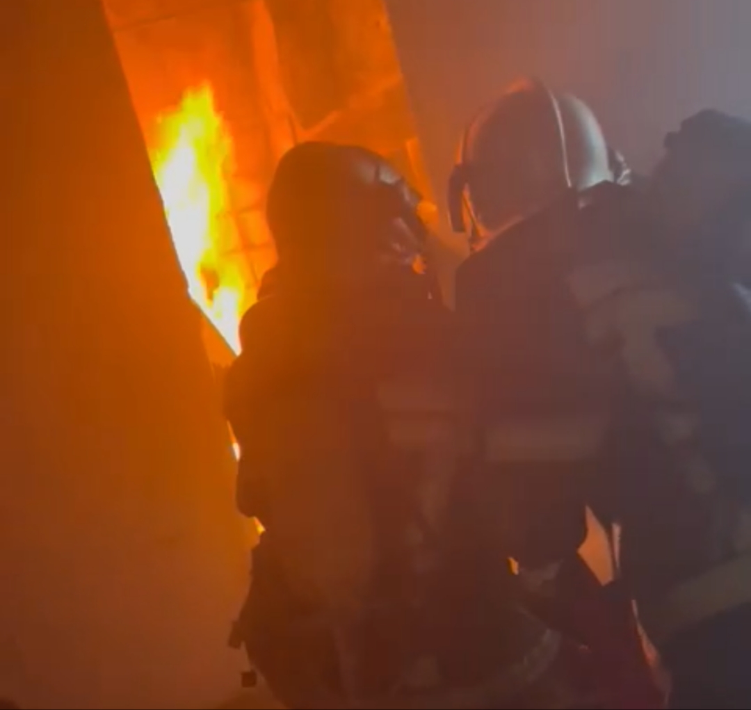 accident poids lourd A51 Incendie de véhicules à Toulon maîtrisé avenue Joseph Gasquet Incendie appartement Le Muy