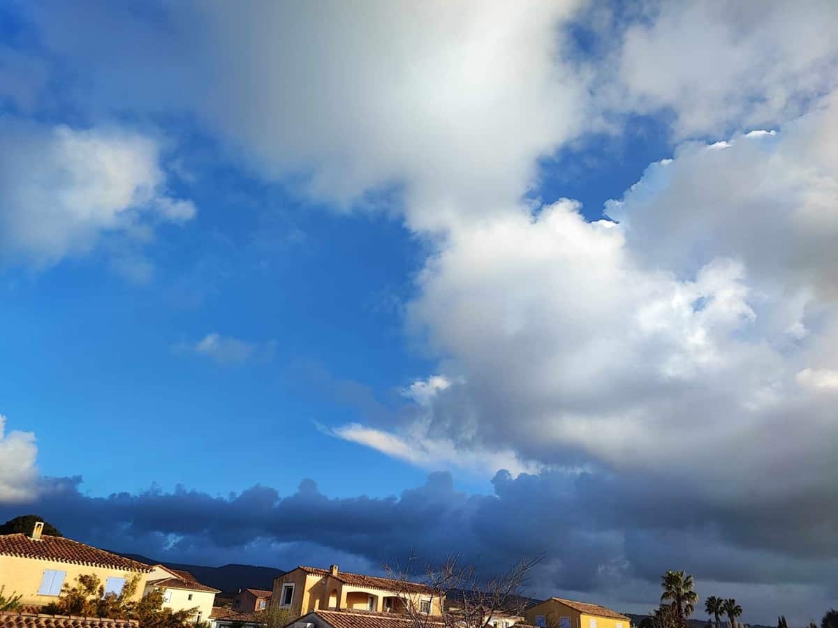 été doux 3 juillet météo changeante météo week-end var Prévisions météorologiques Var retour du beau temps météo var week-end météo 11 mars var après déluge nuit var