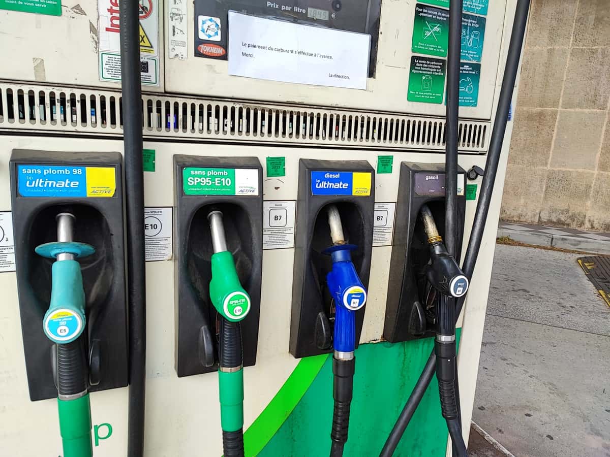 carte essence brignoles manifestations pénurie essence siphonnage gasoil prix essence Var baisse pétrolevar Ne pas forcer plein essence clic pompe Faire le plein à l’allemande économie carburant Var