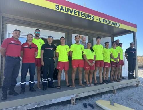 Hyères renforce la sécurité sur ses plages avec huit postes de secours et dix-sept sauveteurs mobilisés tout l’été