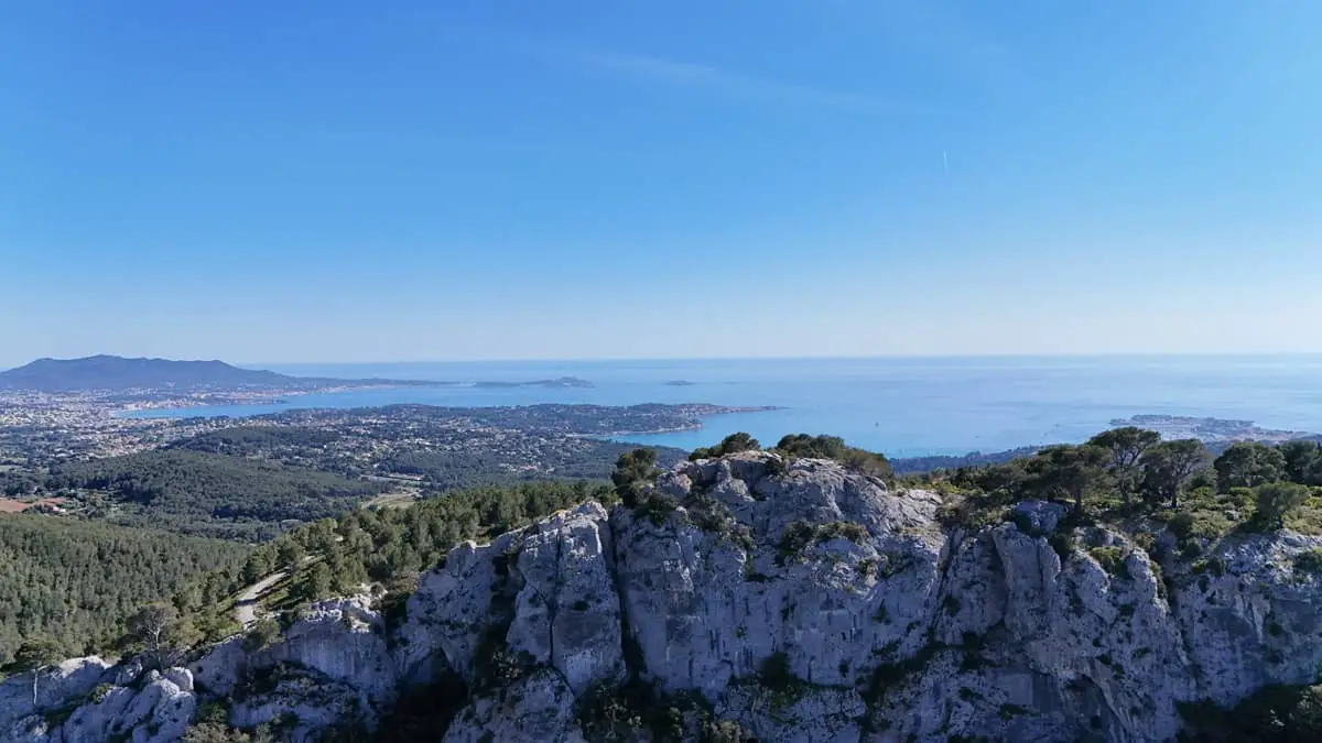 Soleil vue vers bandol, six fours