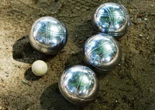 jeu provençal Pétanque Var championnat tête-à-tête pétanque Var licenciés 2025 engouement