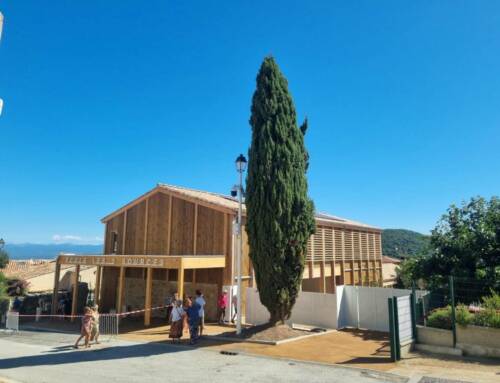 Une école éco-conçue inaugurée à La Garde-Freinet pour mieux affronter la canicule