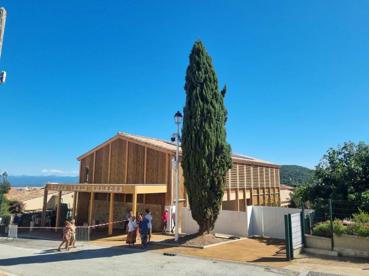 école éco-conçue La Garde-Freinet