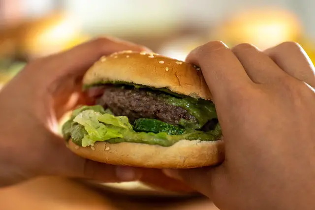 UFC-Que Choisir fast-food Polémique CDOS Var repas halal