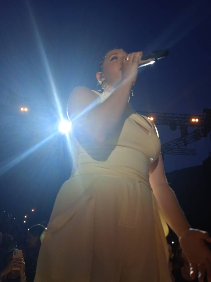 Héléna concert Salon-de-Provence