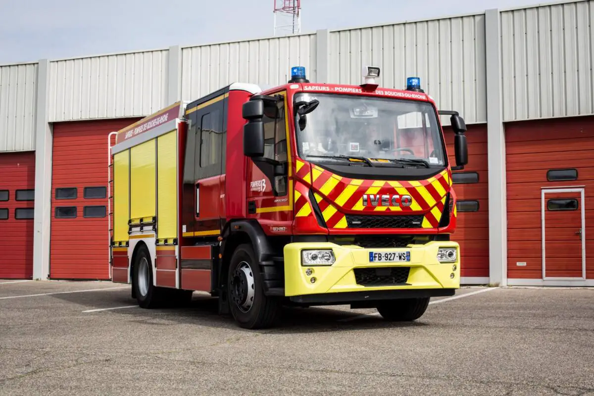 feu le beausset Incendie atelier Marignane