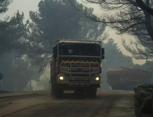 Incendie aux portes de Marseille : le feu reste actif mais diminue, les habitants du 16e déconfinés