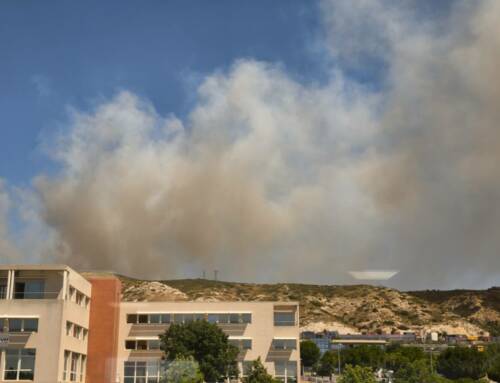 Incendie aux Pennes-Mirabeau : 30 hectares brûlés, des évacuations en cours
