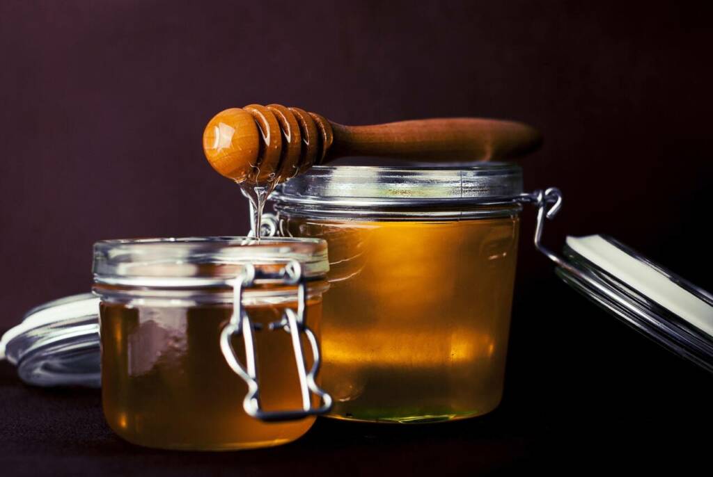 Grog au miel et citron Remède de grand-mère ou vraie bonne idée
