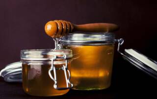 Grog au miel et citron Remède de grand-mère ou vraie bonne idée
