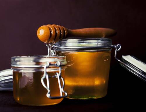 6 Infusions pour Apaiser un Mal de Gorge Naturellement