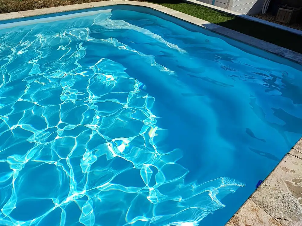 vigilance piscine été piscines non déclarées enfant noyade piscine Fréjus hiverner piscine var Serpent piscine Var sécurité précautions