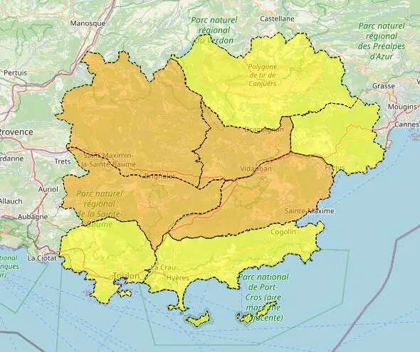 Risque incendie massifs forestiers Var 26 août