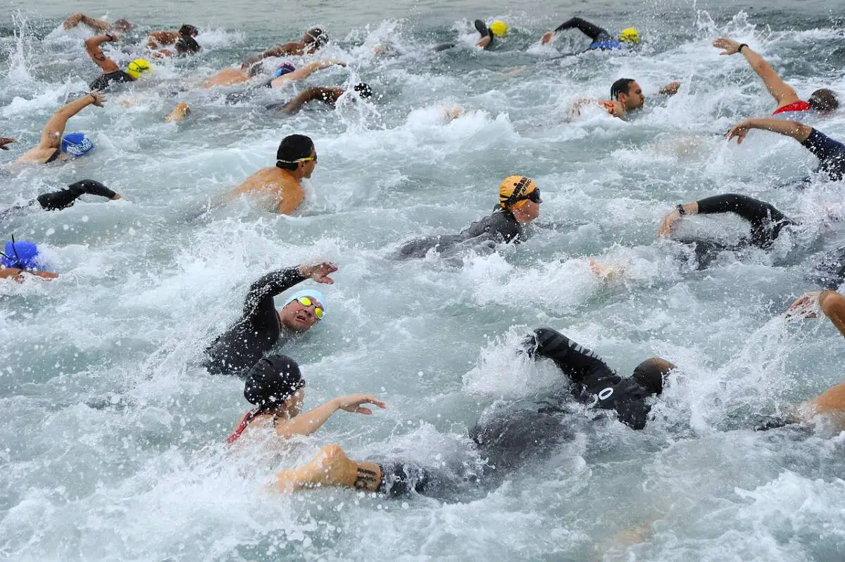 Saint-Raphaël triathlon T100 WTCS 2025