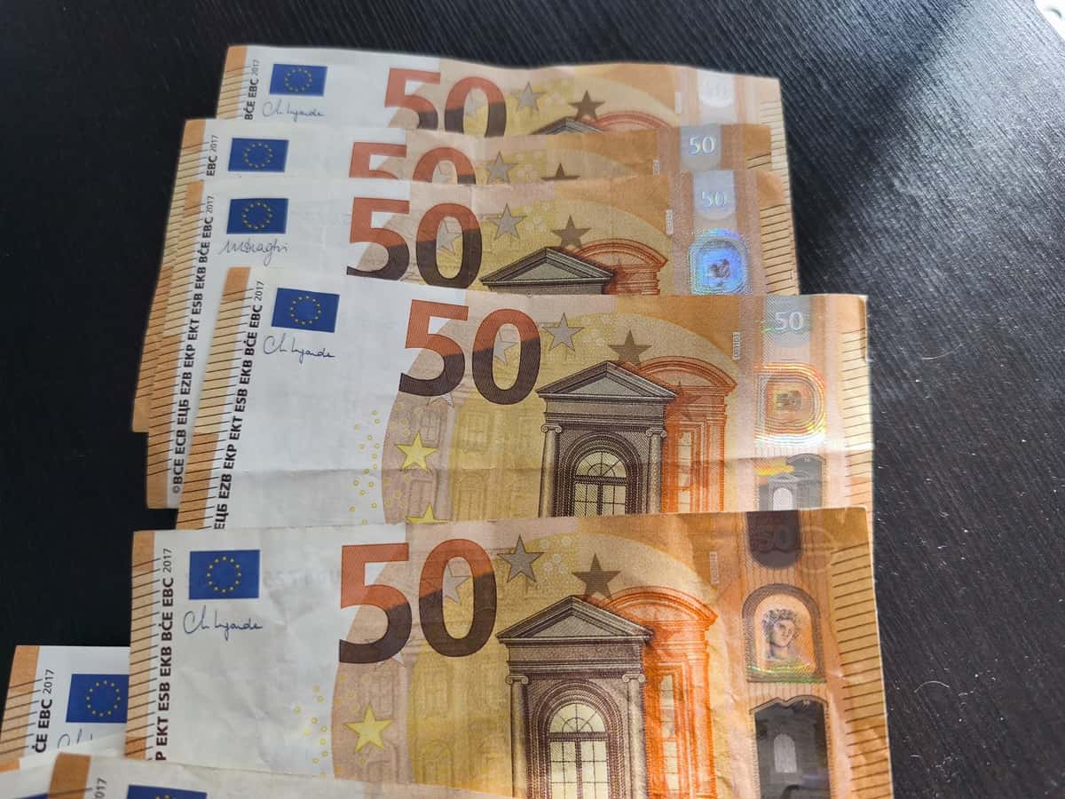 Salaires moyens dans le Var Arnaque CPF Prime carburant 2025 conditions