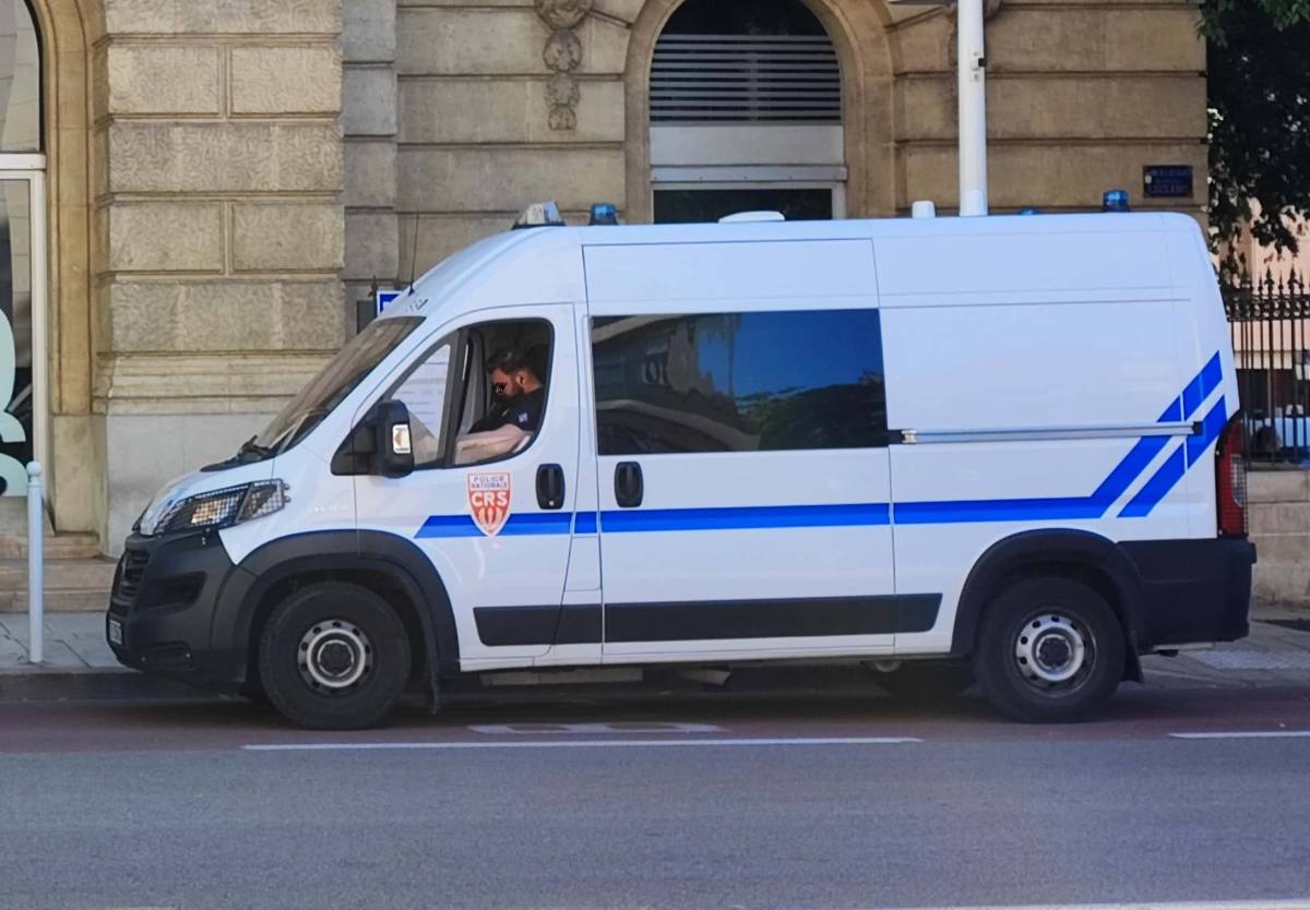 Marseille CRS condamné Marseille découverte CRS