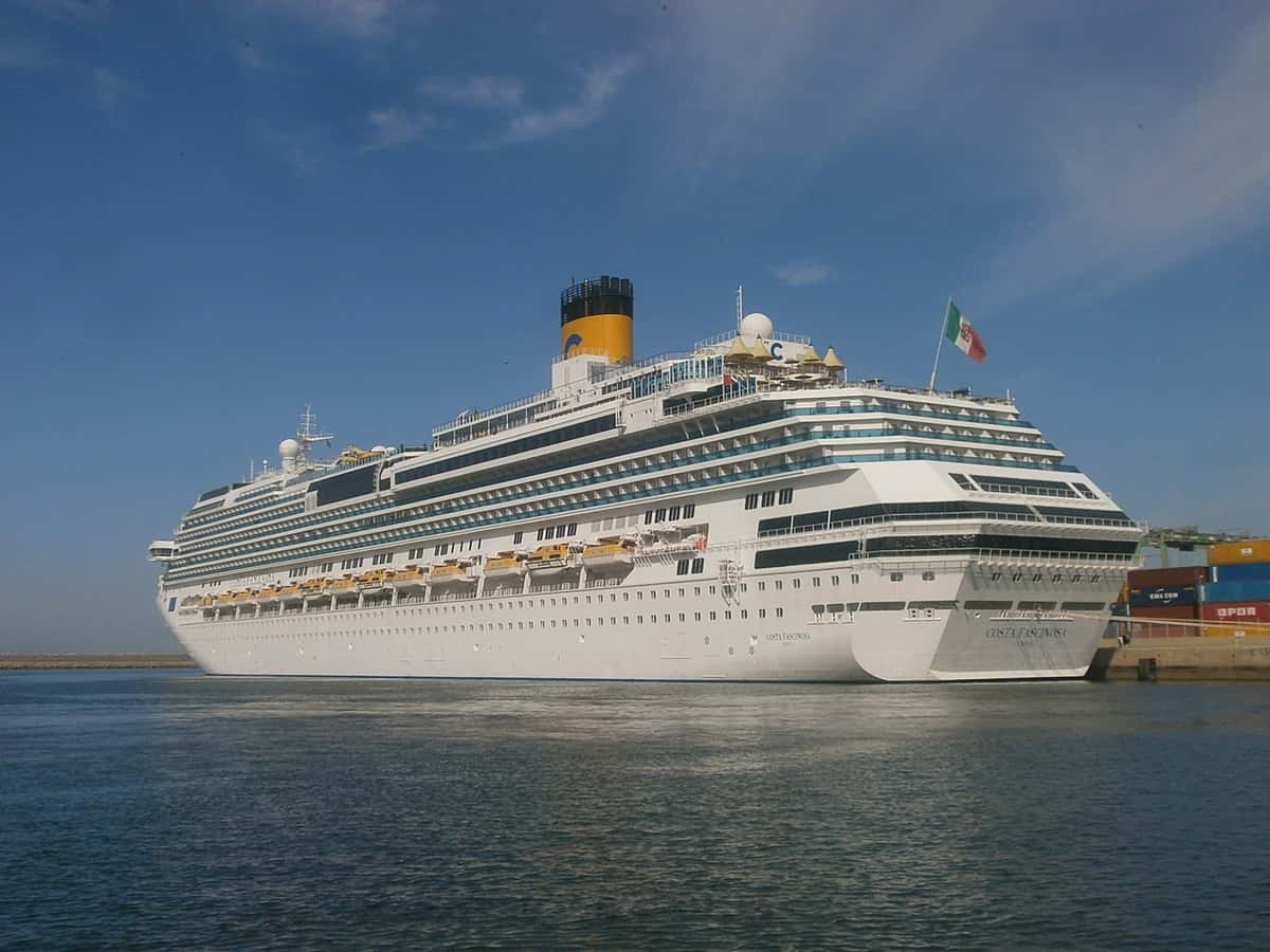 COSTA_FASCINOSA