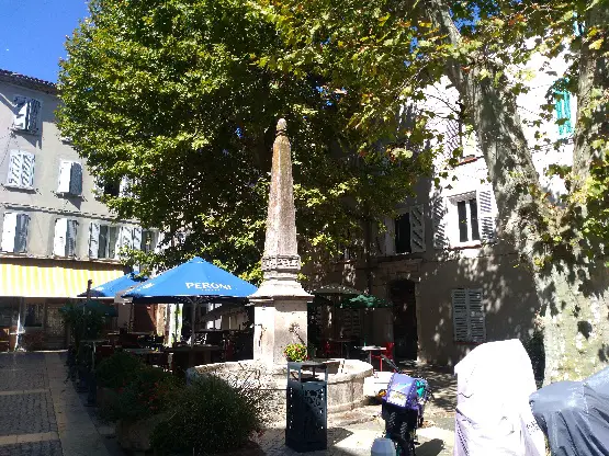 place Mazel Pignans