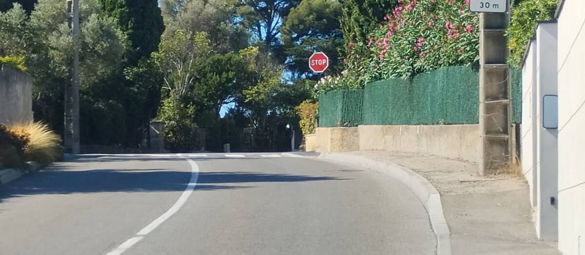 stop chemin de la lange