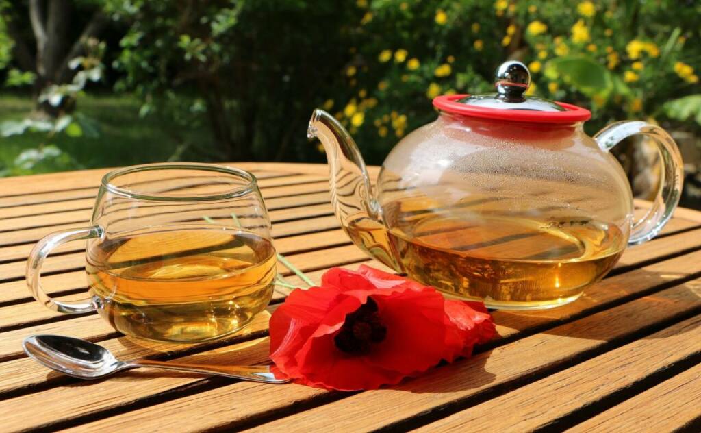 10 Tisanes Naturelles pour Combattre l'Inflammation