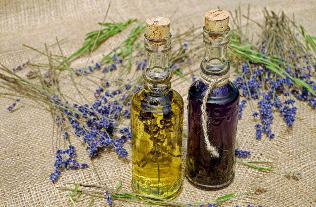 Créez Votre Propre Élixir de Beauté L'Huile Corporelle Amande de Prune et Vanille