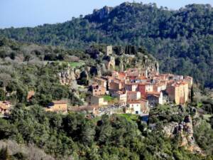Crise du Logement du logement dans le var qui paralyse l'économie et exclut les travailleurs