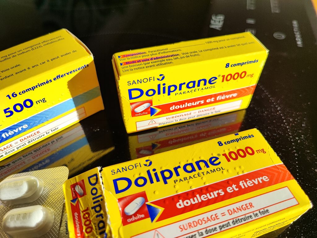 Paracétamol Challenge TikTok Croix-Rouge hausse significative franchises médicales qr code médicaments pénurie médicaments var températures plus froides médicaments surconsommation de médicaments des seniors