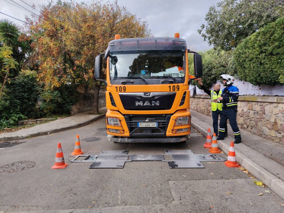 G4gF1etWQAAglGm contrôle poids lourds La Valette-du-Var police DREAL