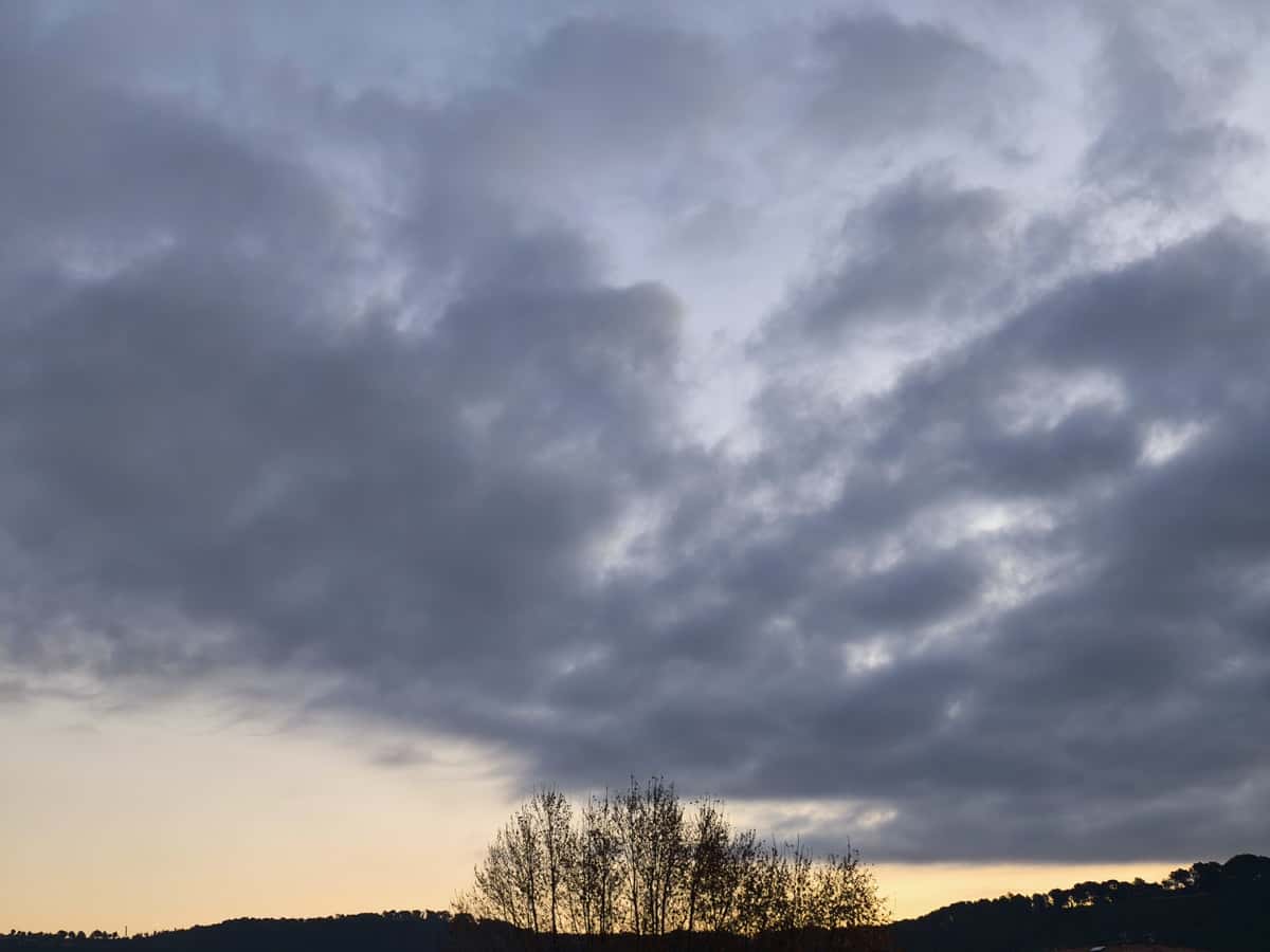 Nuage soleil levant