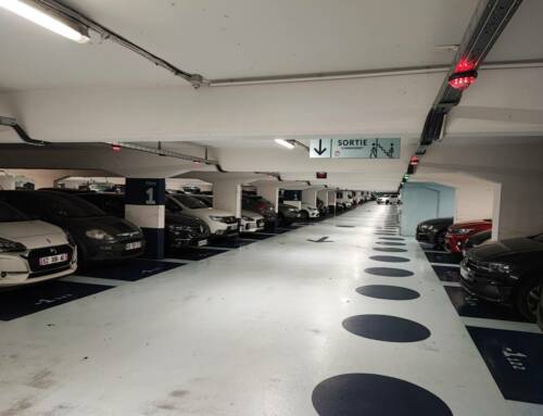 Un scooter en feu dans un parking souterrain à Toulon rue Bossuet ce dimanche