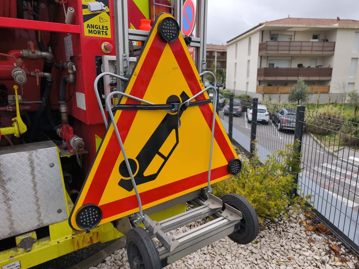 Camion de pompiers du Var accident route 2